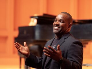 Tenor Lawrence Brownlee toch niet naar Rusland