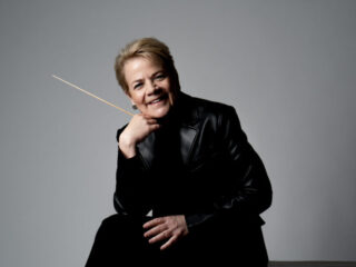 Primeur: dirigent Marin Alsop eerste vrouw die déze symfonieën opneemt