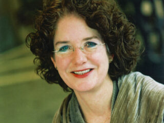 'Ze bracht muziek op plekken waar niemand kwam': Mary O'Reilly (1953-2025)