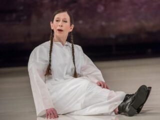Tentoonstelling Meredith Monk in de Amsterdamse Oude Kerk