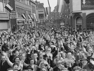 Zo klonk de zomer van 1945 in Nederland