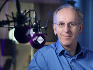 Luistertip: Een goedemorgen met... Hans van den Boom