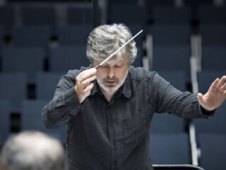 James MacMillan in nieuwe podcastreeks met topdirigenten