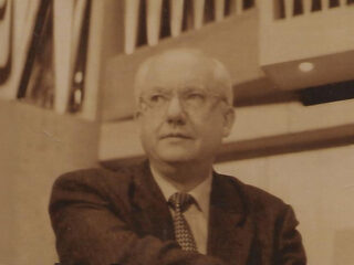 Britse concertorganist Nicholas Kynaston (1941-2025) speelde door heel Europa maar ook op bamboe-orgels in de Filipijnen