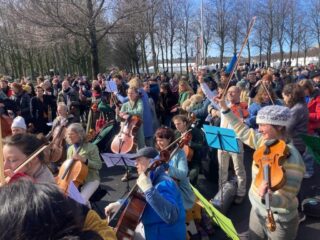 Klimaatprotest musici op A12