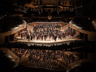 Bijzondere muziek tijdens herdenking van bevrijding Auschwitz