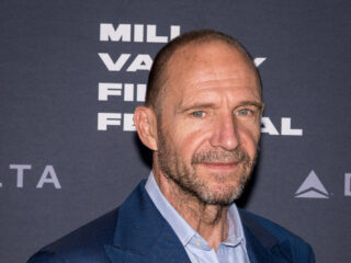 Acteur Ralph Fiennes, bekend van Voldemort in Harry Potter, gaat opera regisseren