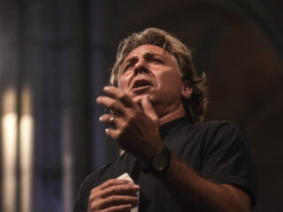 Drama in Londen: directeur moet zieke tenor Roberto Alagna vervangen