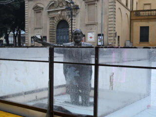 Schaatsen met operaster Pavarotti in Italië