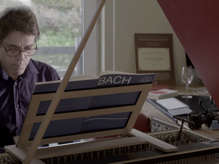 Kijk All of Bach: Prelude en fuga in D groot BWV 850