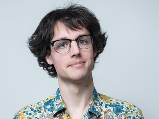 Max Knigge componeerde een nieuw vioolconcert voor Maria Milstein. Luister live naar de wereldpremière!