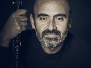 Klarinettist Kinan Azmeh, trompettist Eric Vloeimans & pianist Jeroen van Vliet te gast in Podium Klassiek 31 maart