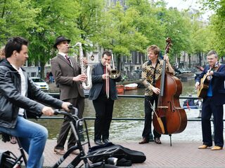 Klassieke straatmuziek scoort, vooral op een koude zondag