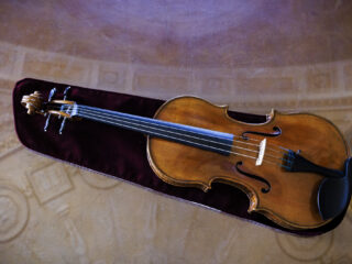 Recordaankoop: $30 miljoen voor een altviool van Stradivarius, nóg duurder dan zijn violen