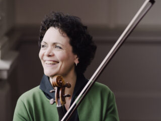 Altviolist Tabea Zimmermann op de bres voor Hindemith