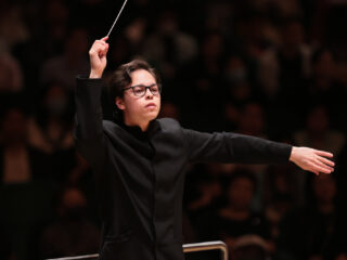 Tarmo Peltokoski (24) volgt Jaap van Zweden op als chefdirigent in Hong Kong