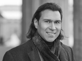 Dirigent Vladimir Jurowski ontvangt Golden Medal