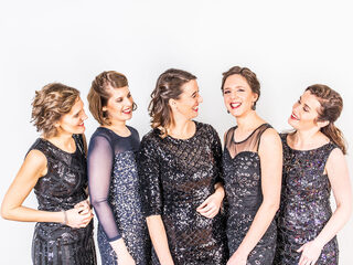 Kerstmuziek in de studio - donderdag 24 december: Wishful Singing