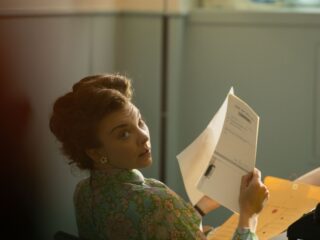 Deze muziek van Genevieve Vincent hoor je in het biografische drama 'Audrey's Children'