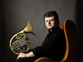 Hoornist Radek Barobák doet oproep