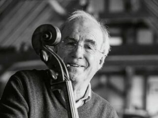 ‘Koning van alle vioolhandelaren’ Charles Beare overleden