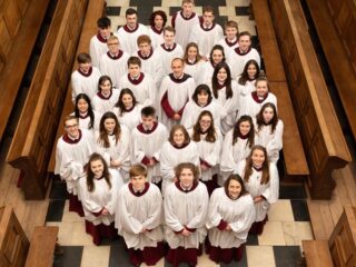 Wat is de kracht van een Engelse carol?