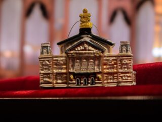 Opium viert 50 jaar Kerstmatinee