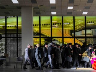 Wie is wie in Die Liebe der Danae?