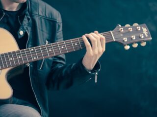 Met een VR-bril op de juiste akkoorden raken