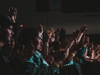 Bekende pianisten over geklap tussen delen