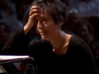 Nachtmerrie: pianist Maria João Pires heeft verkeerde muziekstuk ingestudeerd