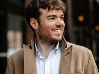 Timothy Ridout speelt altvioolconcert van Simpson