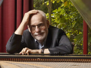 Ton Koopman als klavecinist en organist