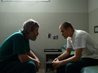 Deze muziek van Chiara Costanza hoor je in het Australische misdaaddrama 'Inside'