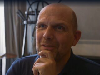 Bekijk de documentaire Jaap van Zweden: Een Hollandse maestro op wereldtournee