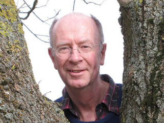 James Wood componeerde muziek over het einde der tijden