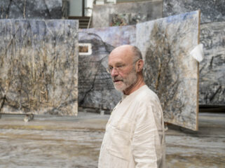 Tentoonstelling Kiefer paste niet in één museum: 'Dus heb ik de buren gebeld'