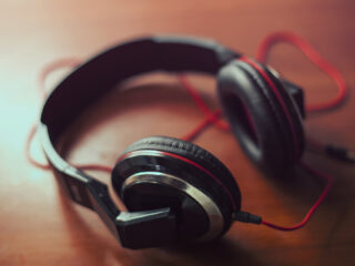 Spotify maakt meer winst, opbrengst voor musici nog beperkt