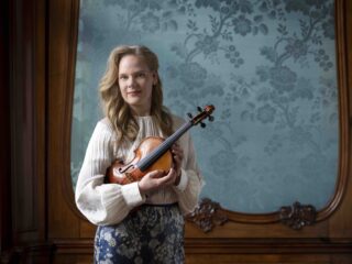 Simone Lamsma is artist in residence