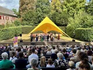 Backstage bij de Zeister Muziekdagen: theater en interactie met het NJSO