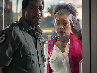 Deze muziek van Dara Taylor hoor je in de Netflix-film 'Straw'