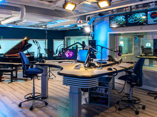 Contemplatieve contrabas en meditatieve a capella: dit hoor je deze week live bij Podium