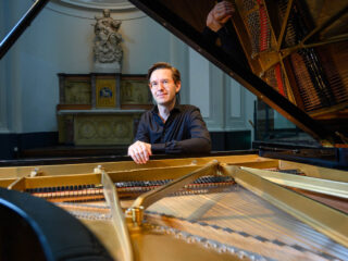 Muziek in de tent: Gwylim Janssens