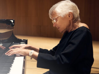 Rachmaninovs leerling, Ruth Slenczynska, 100 jaar oud: 'Je vingers lijken op overgare spaghetti'