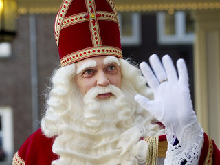 Sinterklaasliedjes: mede mogelijk gemaakt door Mozart en Schumann