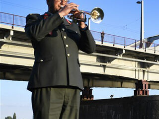 Dodenherdenking: wat betekent het taptoe-signaal?