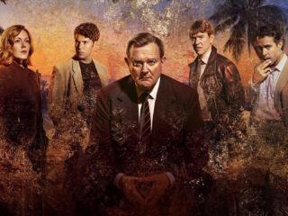 Deze muziek van Simon Goff hoor je in de BBC-serie 'The Gold'