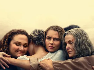 Dickon Hinchliffe scoort serie 'The Last Anniversary'