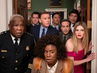 Deze muziek van Mark Mothersbaugh hoor je in de serie 'The Residence'