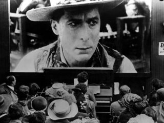 Waarom stille films eigenlijk nooit stil waren